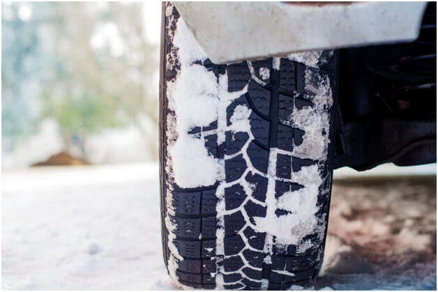 A Guide to Proactive Maintenance for Commercial Truck Tires in winter