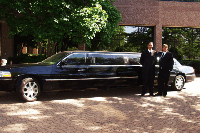 Why hiring a limo service is the best option in Toronto?
